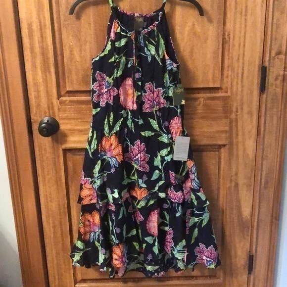 Taylor Dresses & Skirts - Taylor floral dress
